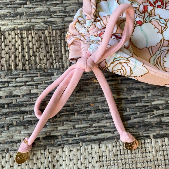 Kimi & Li 3/4 Length Puff Sleeve Rash Guard Set - Picture 4 of 6